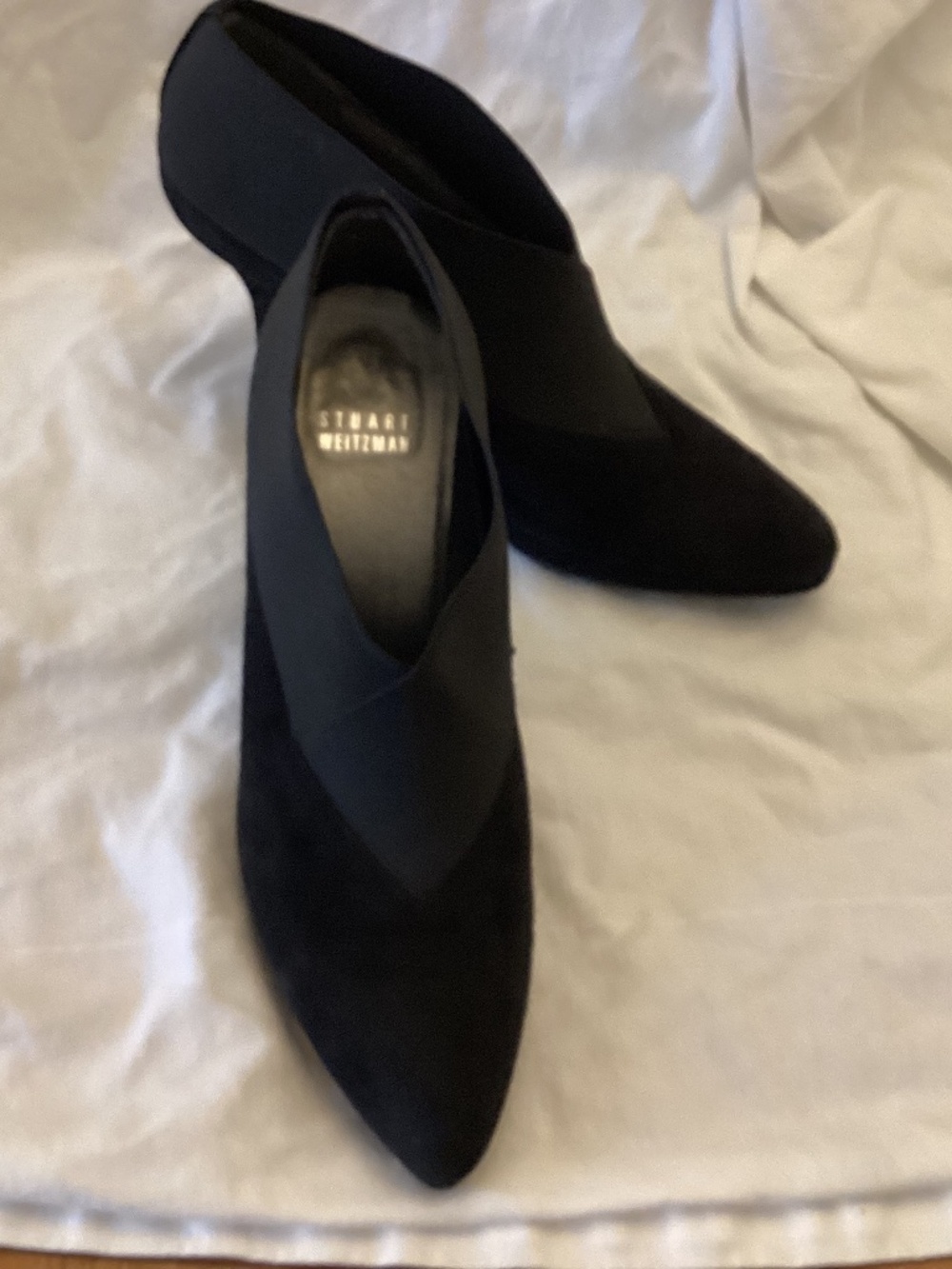Authentic Stuart Weitzman Suede Greatneck High Heal Pump